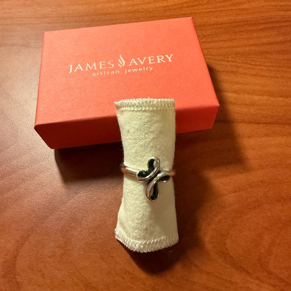 James Avery Eternal Ribbon Cross Ring